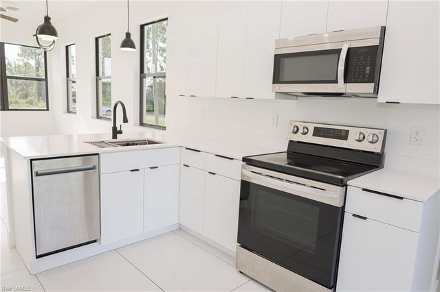 3000 Tena AVE S, Lehigh Acres, FL 33976