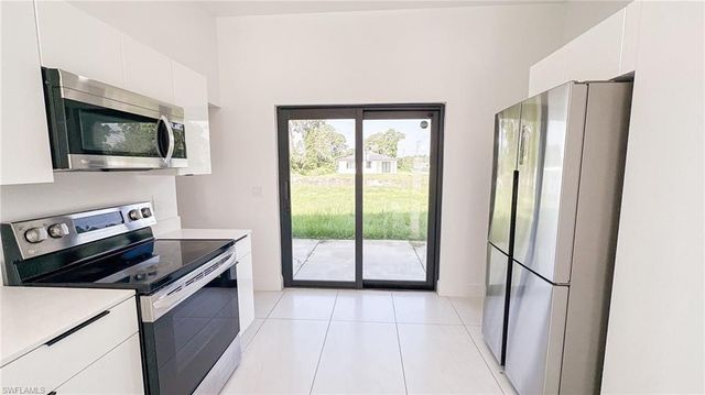 3000 Tena AVE S, Lehigh Acres, FL 33976