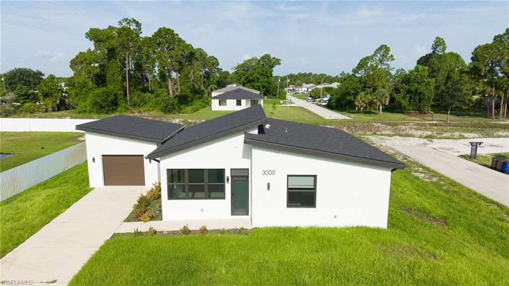 3000 Tena AVE S, Lehigh Acres, FL 33976
