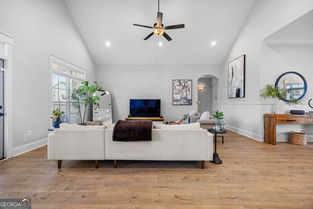 4953 Hatfield Circle, Hahira, GA 31632