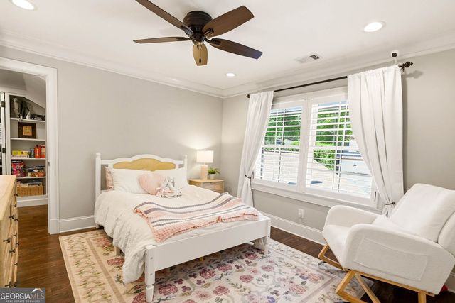 2563 Fairoaks Road, Decatur, GA 30033