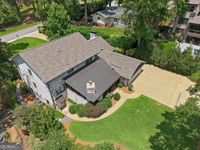 2563 Fairoaks Road, Decatur, GA 30033