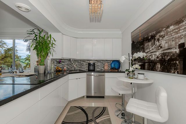 3233 NE 34TH Street 215, Fort Lauderdale, FL 33308