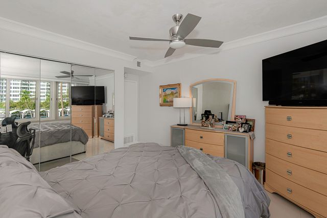 3233 NE 34TH Street 215, Fort Lauderdale, FL 33308