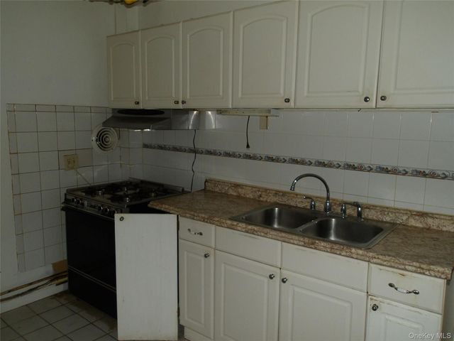 105-43 88 Street, Ozone Park, NY 11417