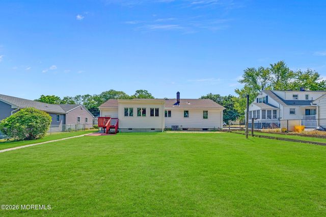 10 Nolan Drive, West Long Branch, NJ 07764
