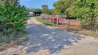5775 Old Vashti Road, Bowie, TX 76230