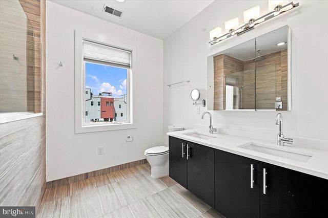 840 N 3RD ST, Philadelphia, PA 19123