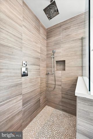 840 N 3RD ST, Philadelphia, PA 19123