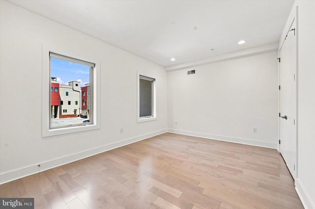 840 N 3RD ST, Philadelphia, PA 19123