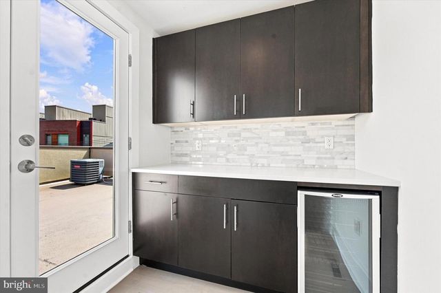 840 N 3RD ST, Philadelphia, PA 19123