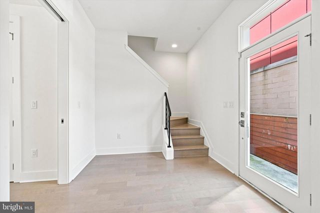 840 N 3RD ST, Philadelphia, PA 19123