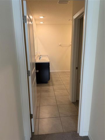 364 HICKORY COURSE LOOP, Ocala, FL 34472