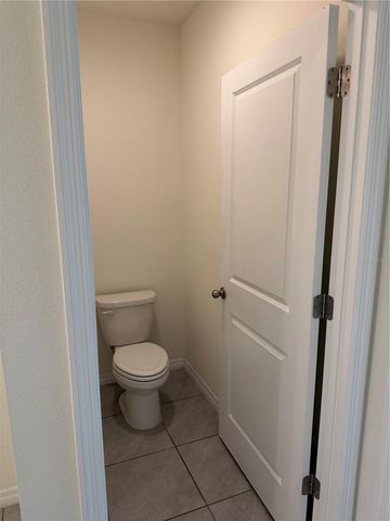 364 HICKORY COURSE LOOP, Ocala, FL 34472