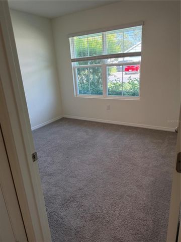 364 HICKORY COURSE LOOP, Ocala, FL 34472