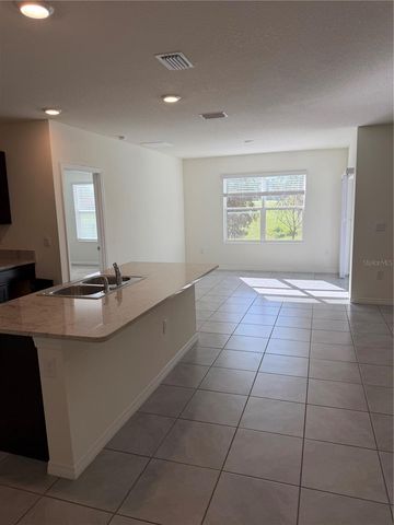 364 HICKORY COURSE LOOP, Ocala, FL 34472