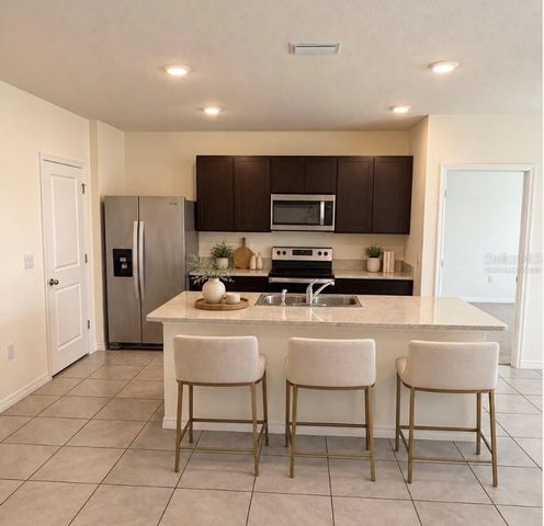 364 HICKORY COURSE LOOP, Ocala, FL 34472