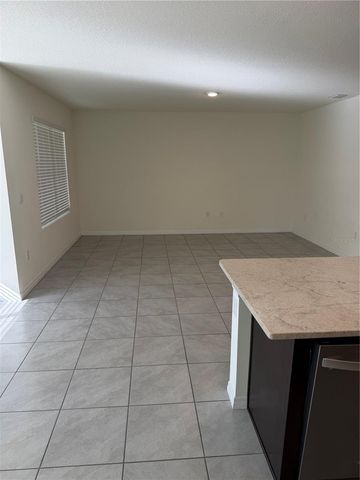 364 HICKORY COURSE LOOP, Ocala, FL 34472