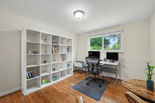 32450 Chesterbrook Street, Farmington Hills, MI 48334