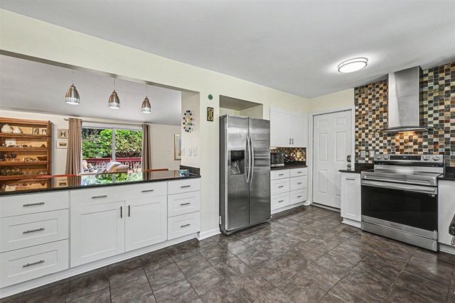 32450 Chesterbrook Street, Farmington Hills, MI 48334