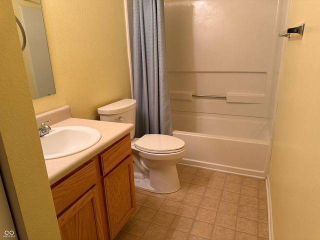 8639 Belle Union Drive, Indianapolis, IN 46113