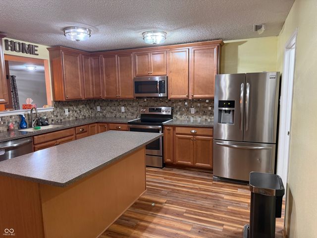 8639 Belle Union Drive, Indianapolis, IN 46113