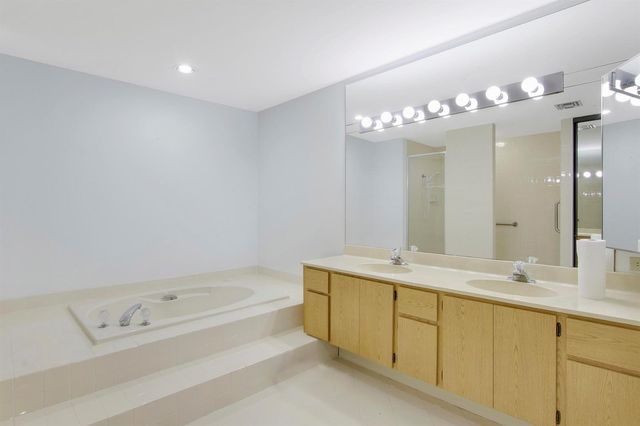 111 Seashore Drive, Jupiter, FL 33477
