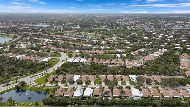 111 Seashore Drive, Jupiter, FL 33477