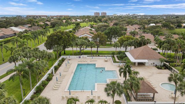 111 Seashore Drive, Jupiter, FL 33477
