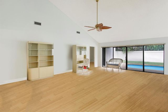 111 Seashore Drive, Jupiter, FL 33477