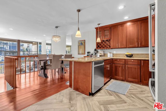 5130 Marina Pacifica Drive, Long Beach, CA 90803