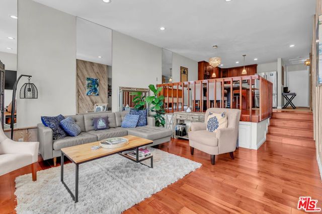 5130 Marina Pacifica Drive, Long Beach, CA 90803