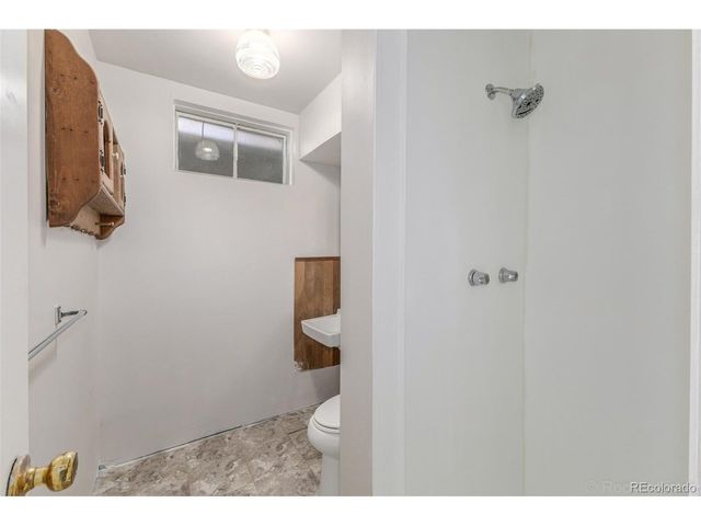 1860 E 112th Pl, Northglenn, CO 80233