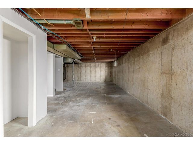 1860 E 112th Pl, Northglenn, CO 80233