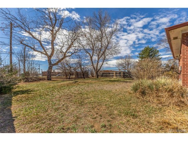 1860 E 112th Pl, Northglenn, CO 80233