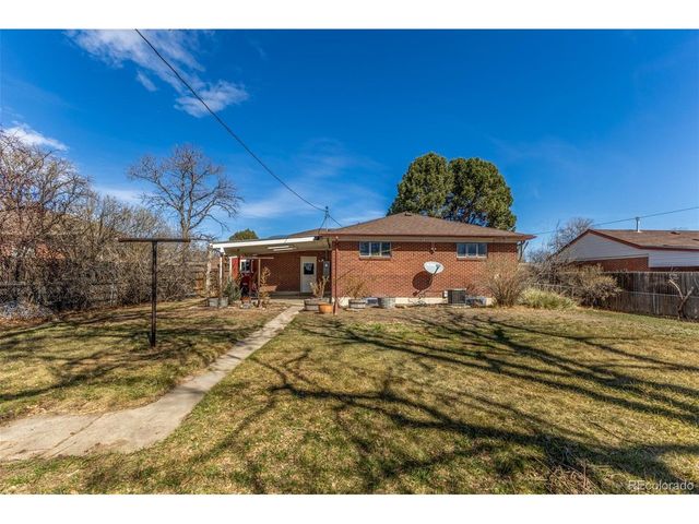 1860 E 112th Pl, Northglenn, CO 80233