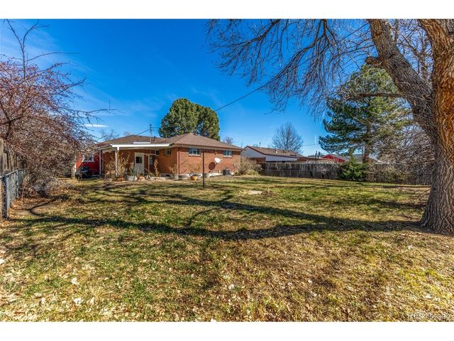1860 E 112th Pl, Northglenn, CO 80233