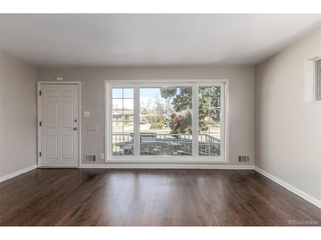 1860 E 112th Pl, Northglenn, CO 80233