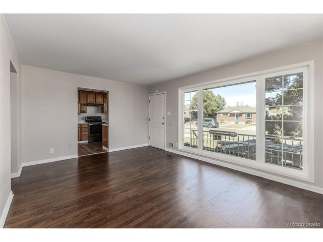 1860 E 112th Pl, Northglenn, CO 80233