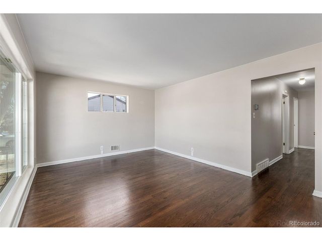 1860 E 112th Pl, Northglenn, CO 80233