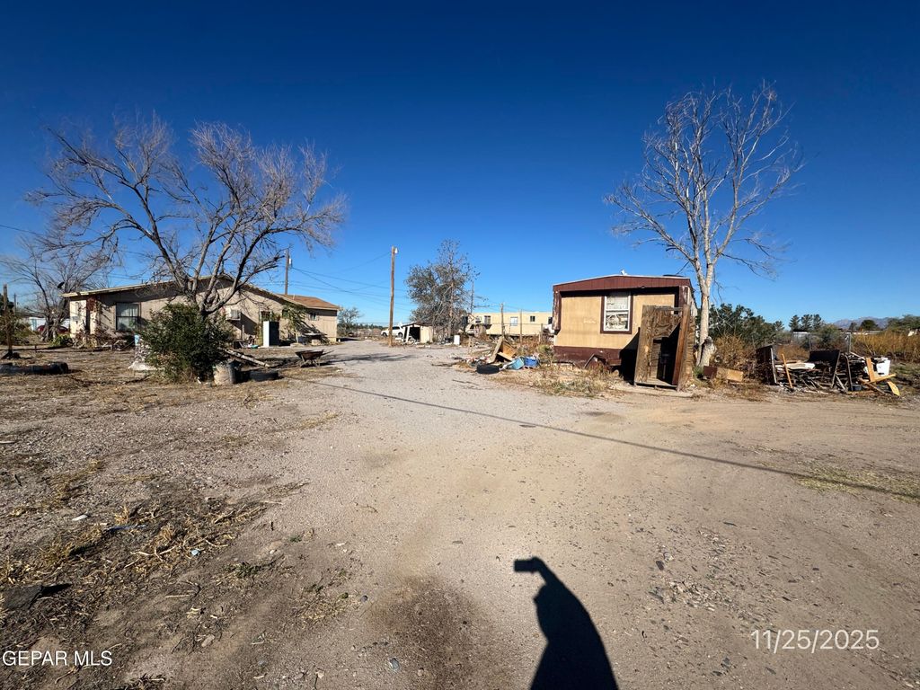 100 Thompson Street, Mesquite, NM 88048