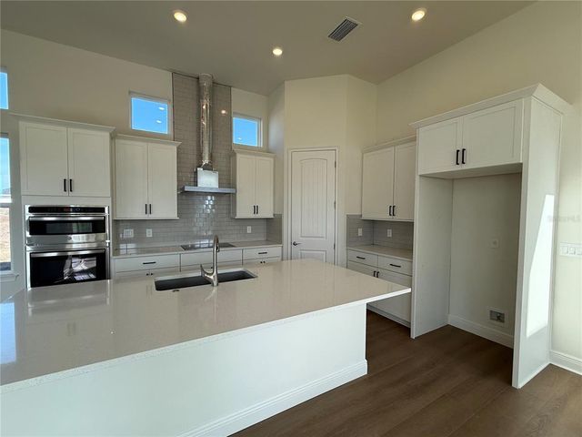 10052 PEEBLES STREET, Orlando, FL 32827