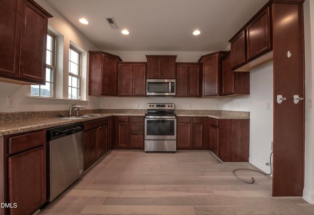 501 Carissa Lane, Zebulon, NC 27597