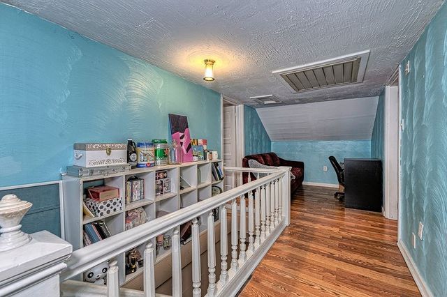 615 W 4th Ave, Derry Boro, PA 15627