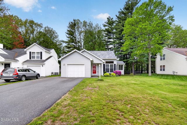 148 Goldfinch Lane, Ballston Spa, NY 12020