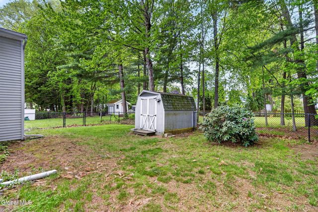 148 Goldfinch Lane, Ballston Spa, NY 12020