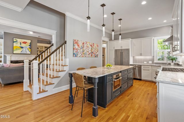 1201 Pinehurst Drive, Chapel Hill, NC 27517