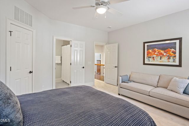 1201 Pinehurst Drive, Chapel Hill, NC 27517