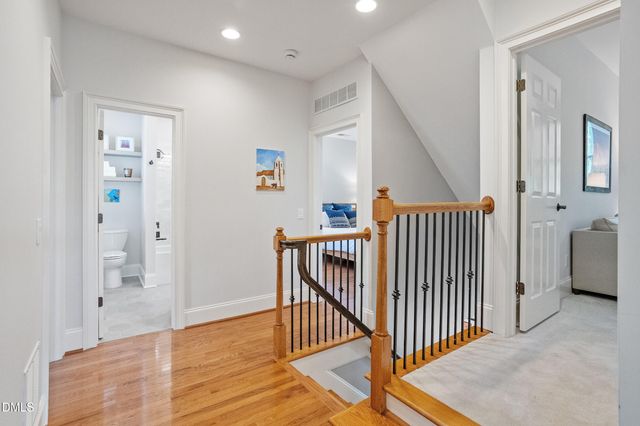 1201 Pinehurst Drive, Chapel Hill, NC 27517