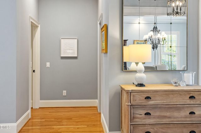 1201 Pinehurst Drive, Chapel Hill, NC 27517